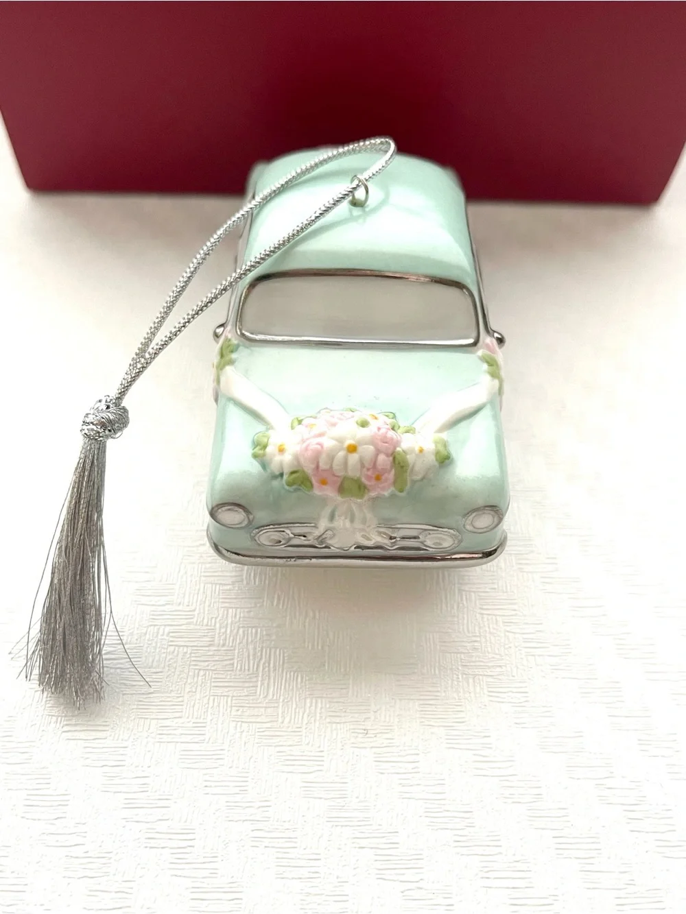 LENOX 2023 “Just Married” Ornament Vintage Car Porcelain CHRISTMAS 4” Mint Green